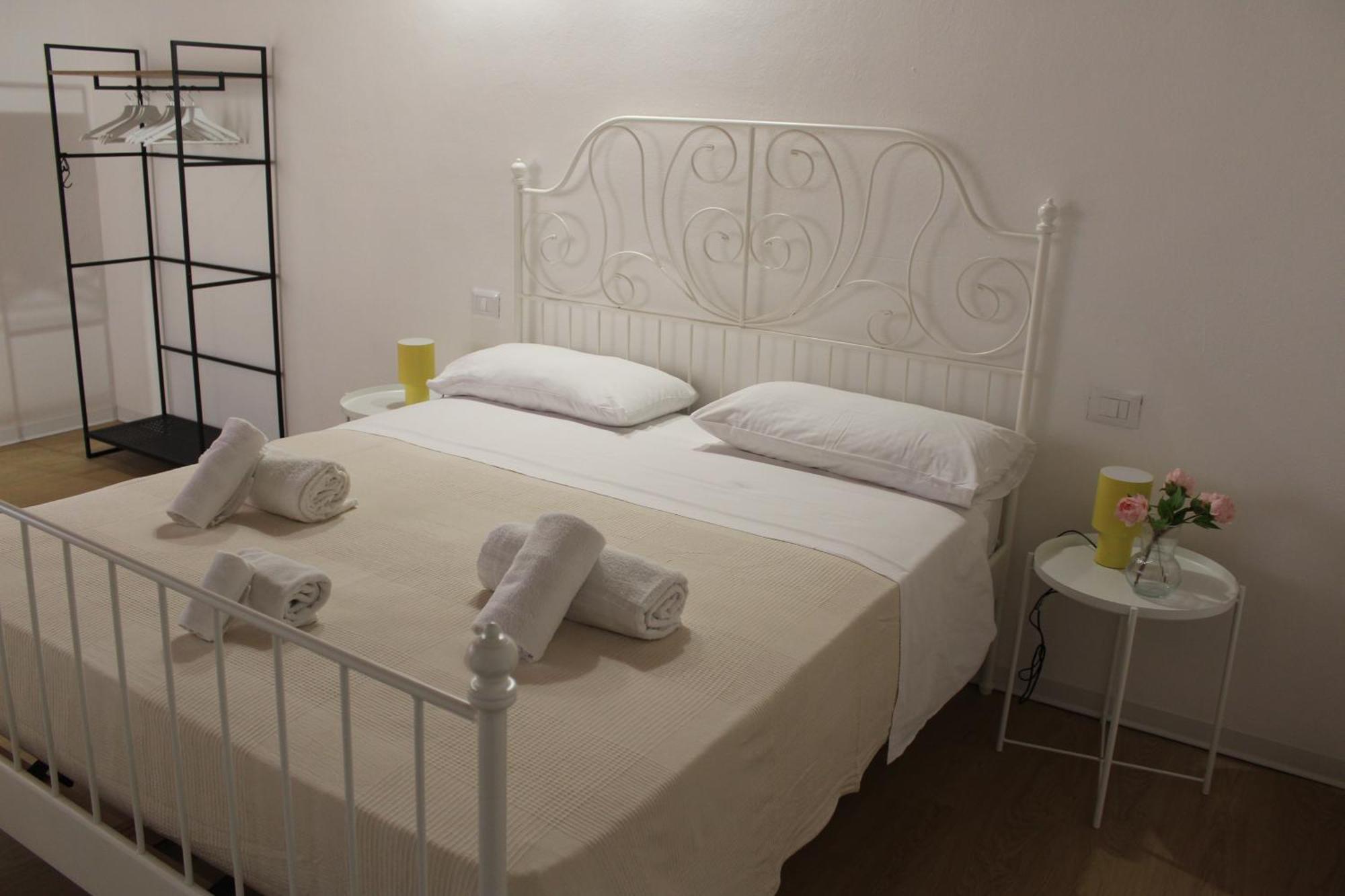 Terrasini 2000 Home Holidays 외부 사진
